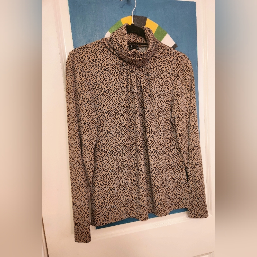 DUE PER DUE ANIMAL PRINT TURTLNECK-L